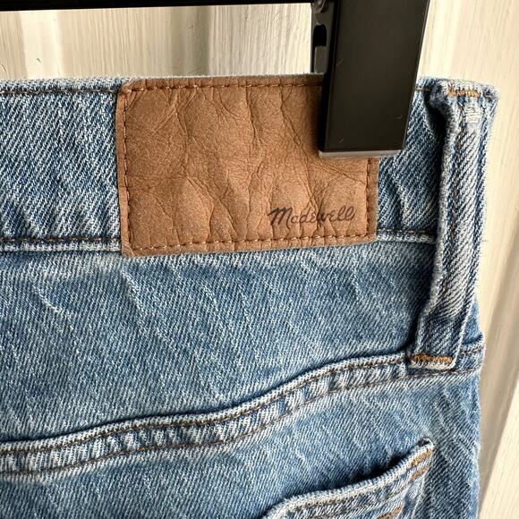 Madewell The Perfect Vintage Jean in Banner Wash - Picture 8 of 10